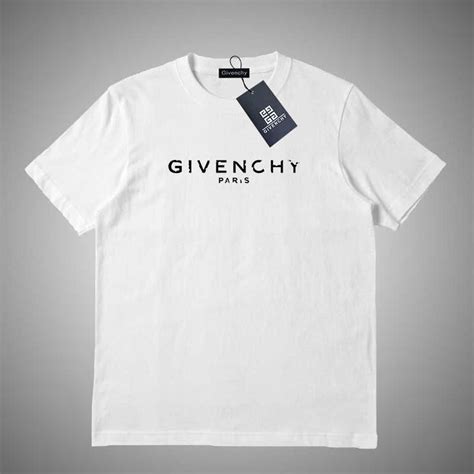 camiseta givenchy falsa|Givenchy t shirt scam.